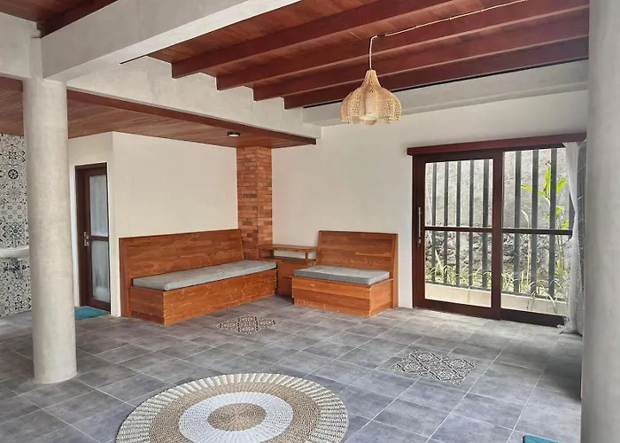 Casa Loka Villa *